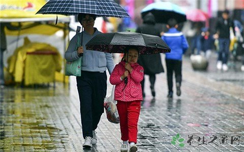 最强冷空气来袭 天气变冷要注意些什么