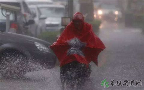 徐州暴雨 暴雨天气如何避险