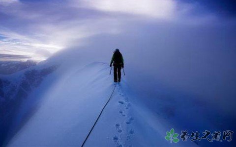 登山队遇雪崩遇难 遭遇雪崩该怎么办